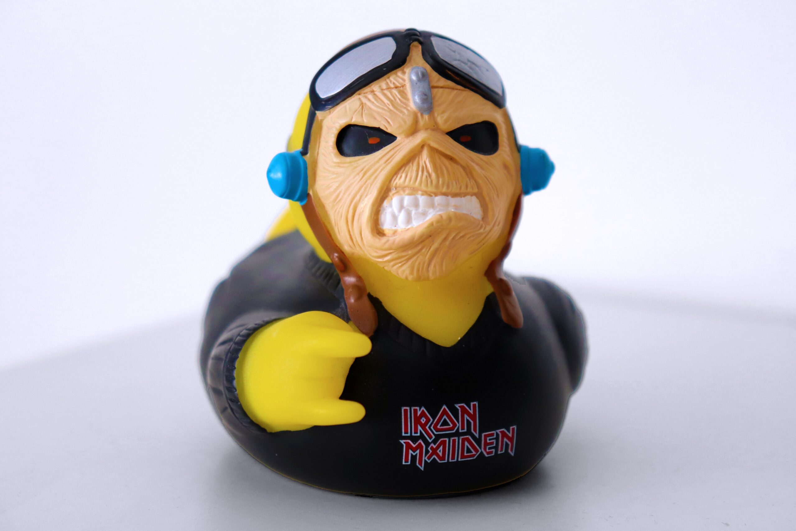 アイアン・メイデン / フューチャー・パスト・ワールドツアー フィギュア Amazon.com: NECA Iron Maiden Future Past World Tour Ultimate